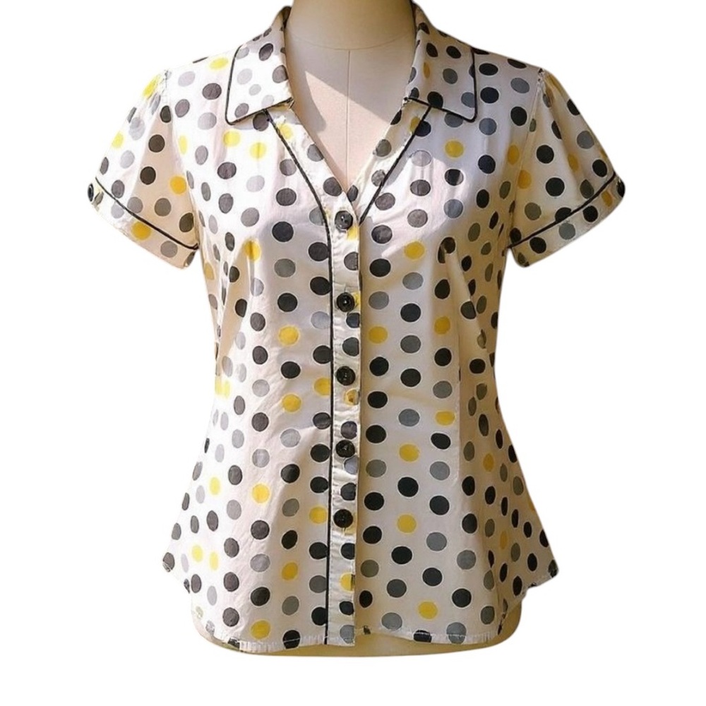 Polka Dotted Pin-Up Girl Style Top. Size Large
